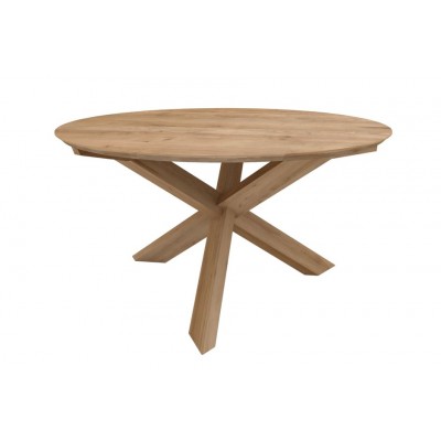 Oak Circle dining table - varnished 136cm